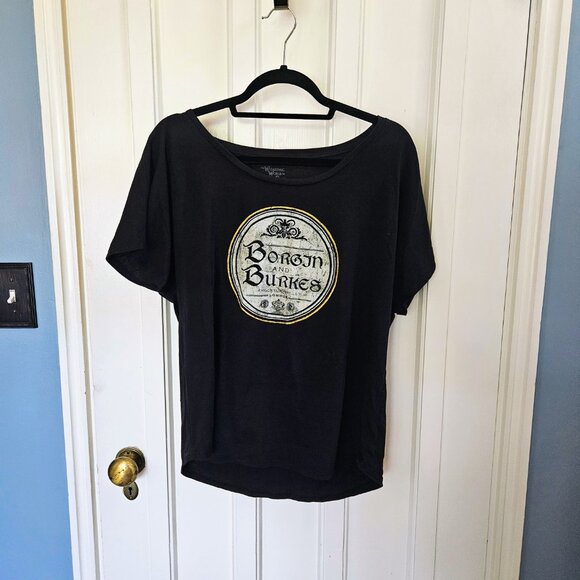 Harry Potter Borgin and Burkes spooky ladies t-shirt  Size XL - Picture 2 of 5